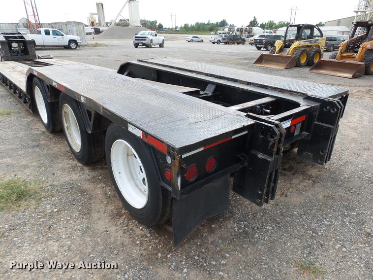 image for item DB4202 2004 Trail King Advantage TK110HDG-533 HG series lowboy equipment trailer