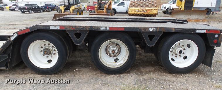 image for item DB4202 2004 Trail King Advantage TK110HDG-533 HG series lowboy equipment trailer