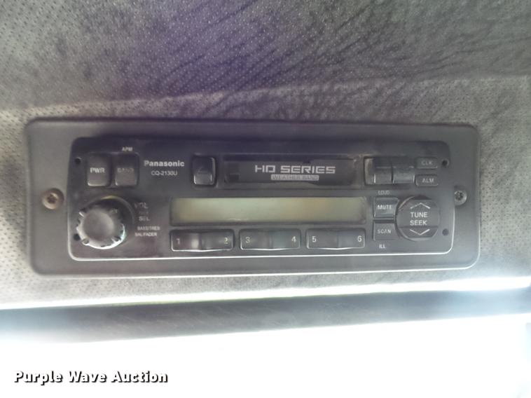 image for item DB6388 2000 Mack CH613 semi truck