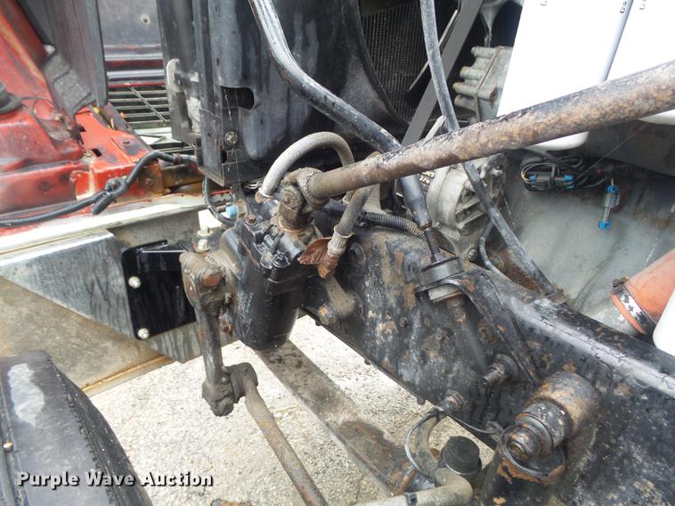 image for item DB6388 2000 Mack CH613 semi truck