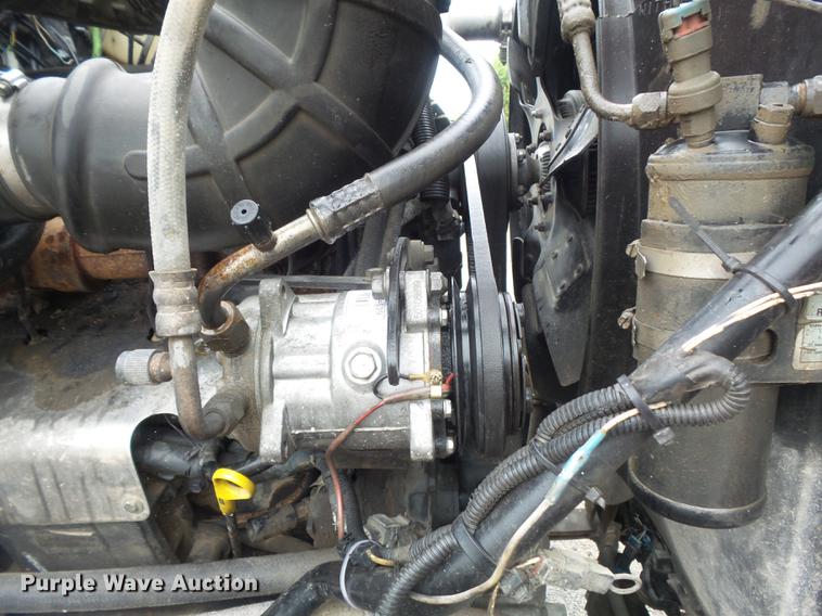 image for item DB6388 2000 Mack CH613 semi truck