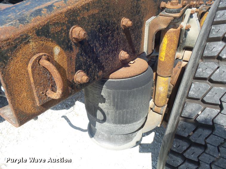 image for item DB6403 1994 Freightliner FLD semi truck