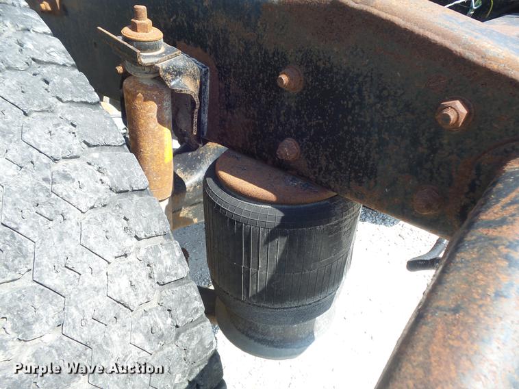 image for item DB6403 1994 Freightliner FLD semi truck