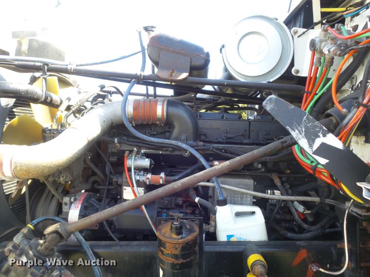 image for item DB6403 1994 Freightliner FLD semi truck