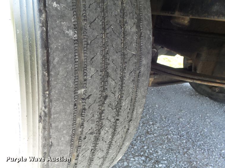 image for item DB6403 1994 Freightliner FLD semi truck