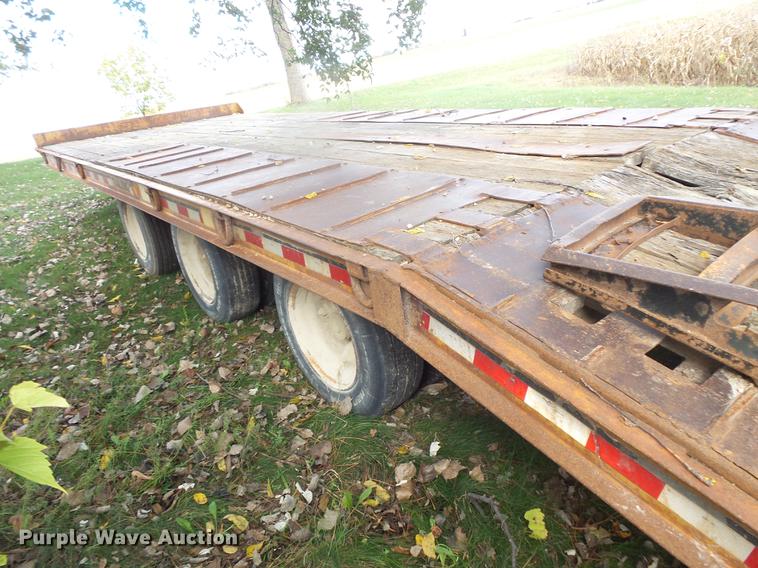 image for item DB8101 1993 Trail King equipment trailer