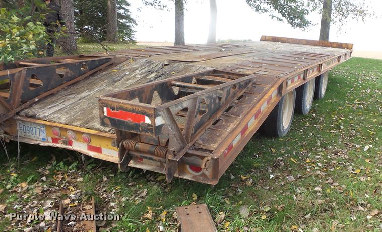 image for item DB8101 1993 Trail King equipment trailer