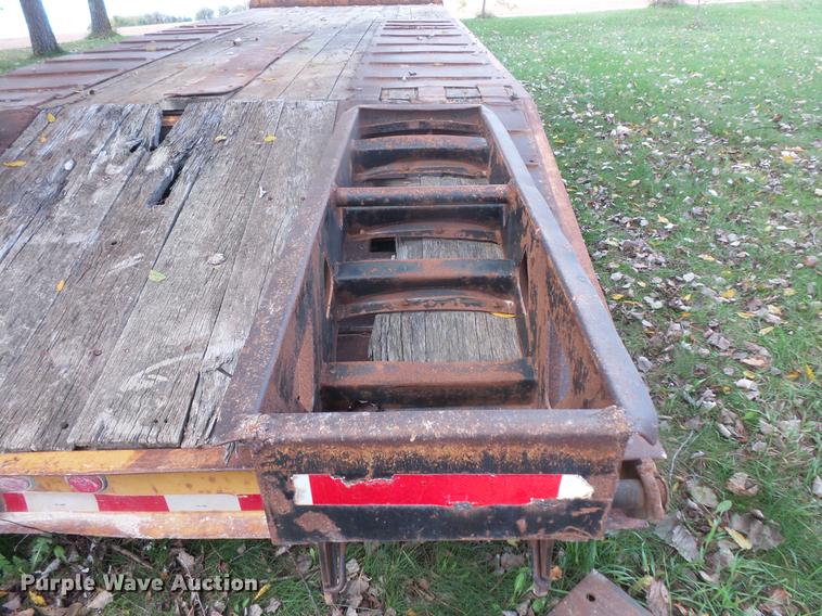 image for item DB8101 1993 Trail King equipment trailer