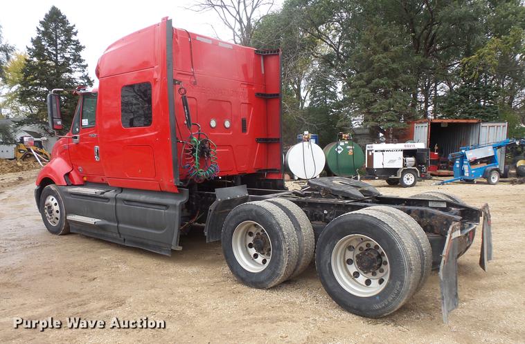image for item DB8104 2013 International ProStar semi truck