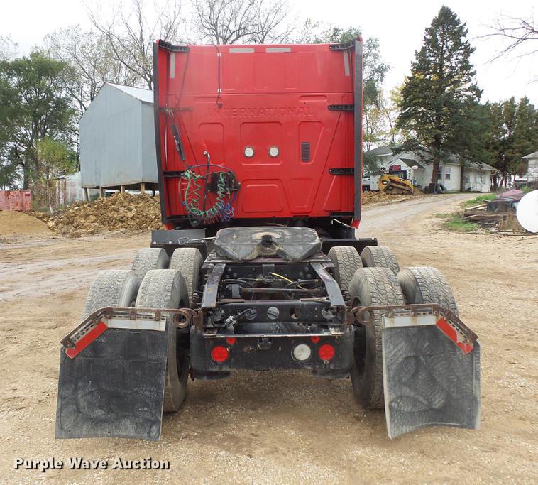 image for item DB8104 2013 International ProStar semi truck