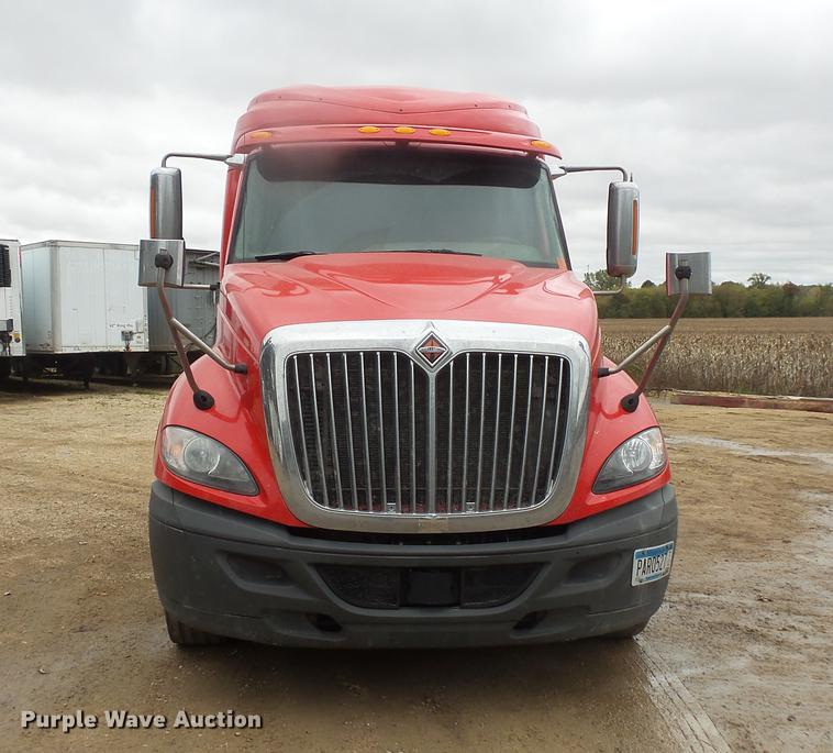 image for item DB8104 2013 International ProStar semi truck