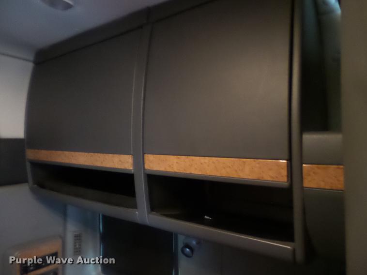 image for item DB8104 2013 International ProStar semi truck