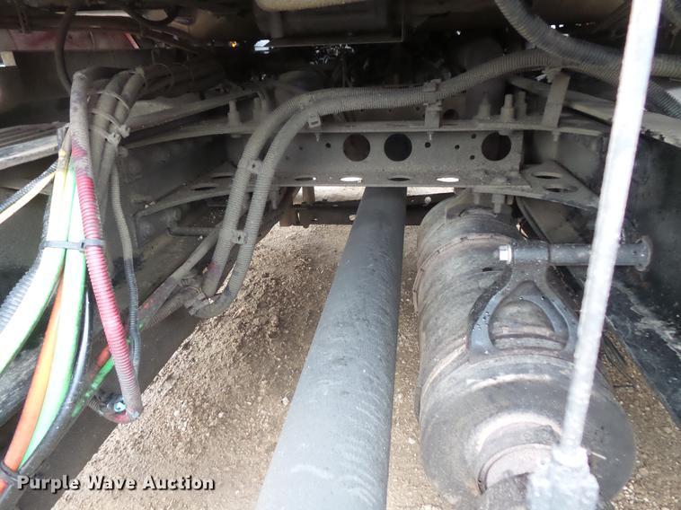 image for item DB8104 2013 International ProStar semi truck