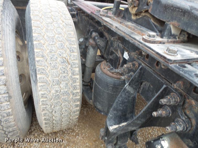 image for item DB8104 2013 International ProStar semi truck