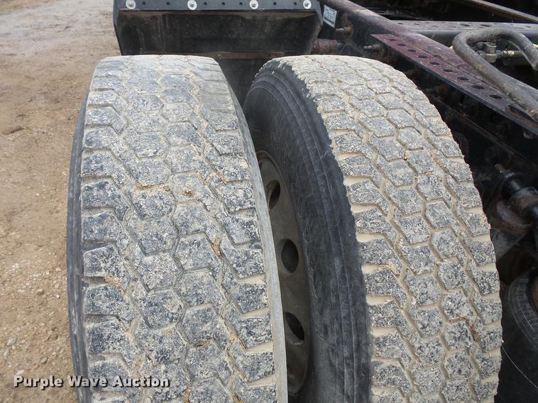 image for item DB8104 2013 International ProStar semi truck