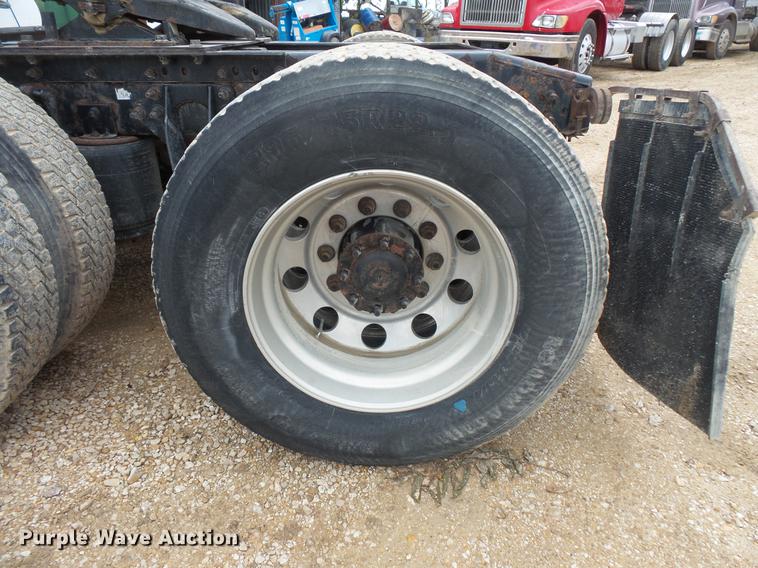 image for item DB8104 2013 International ProStar semi truck