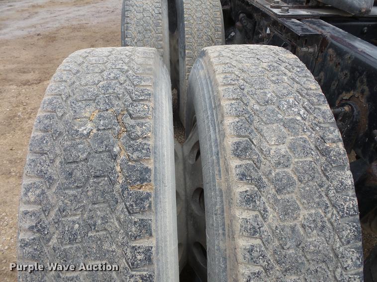 image for item DB8104 2013 International ProStar semi truck