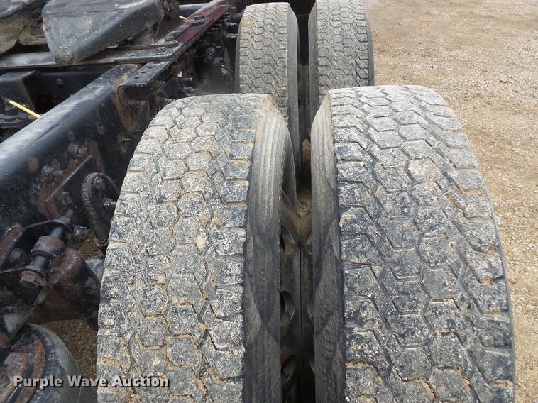 image for item DB8104 2013 International ProStar semi truck