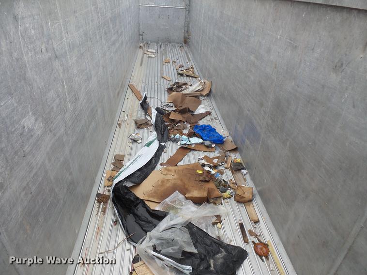 image for item DB8105 1996 Steco walking floor trailer