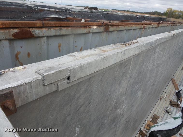 image for item DB8105 1996 Steco walking floor trailer