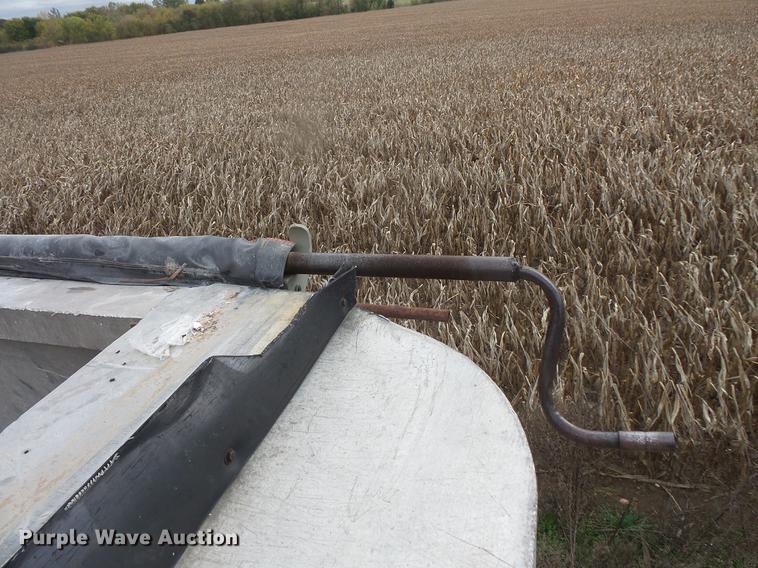 image for item DB8105 1996 Steco walking floor trailer