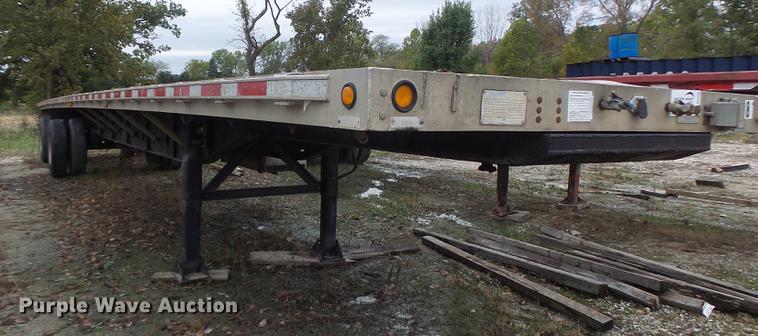 image for item DB9998 1993 Transcraft Eagle W2 flatbed trailer