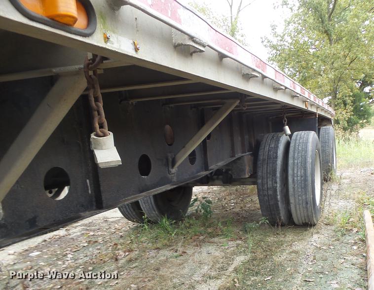 image for item DB9998 1993 Transcraft Eagle W2 flatbed trailer