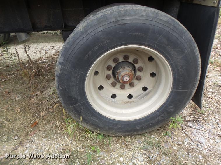 image for item DB9998 1993 Transcraft Eagle W2 flatbed trailer