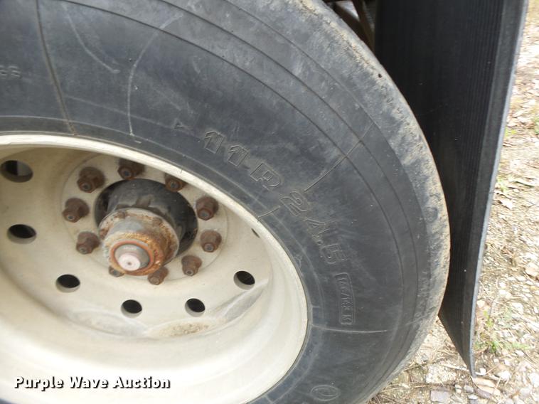 image for item DB9998 1993 Transcraft Eagle W2 flatbed trailer