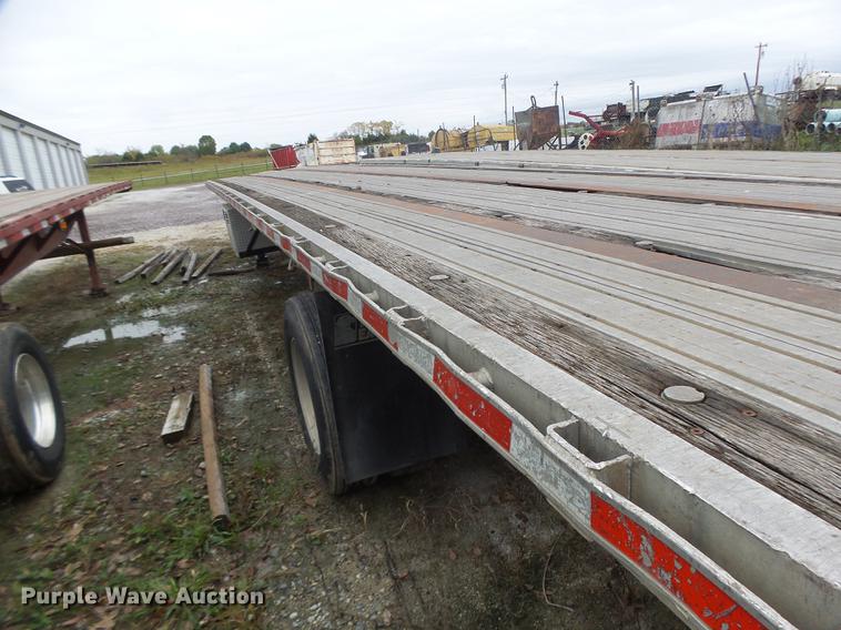 image for item DB9998 1993 Transcraft Eagle W2 flatbed trailer