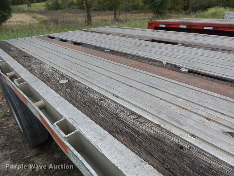 image for item DB9998 1993 Transcraft Eagle W2 flatbed trailer
