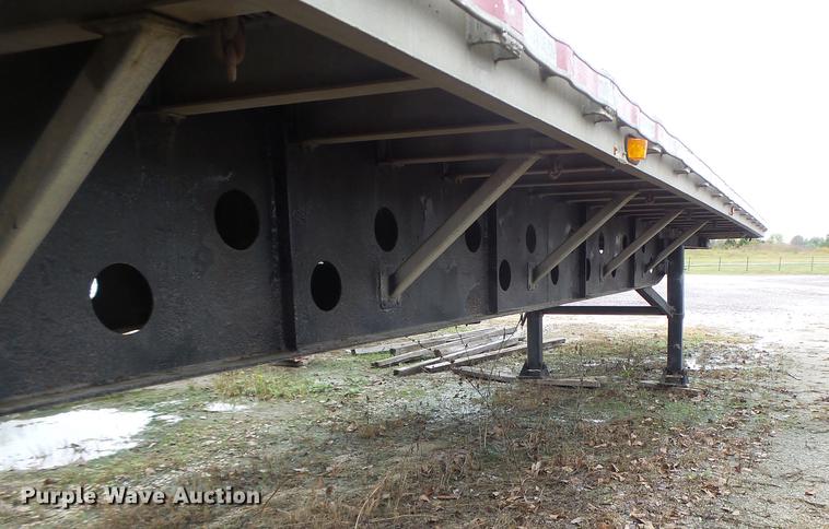 image for item DB9998 1993 Transcraft Eagle W2 flatbed trailer