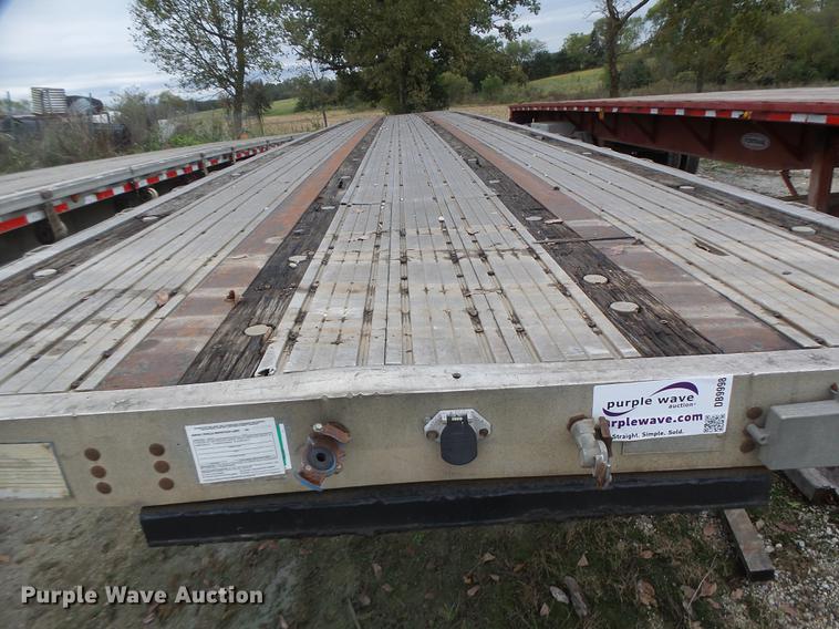 image for item DB9998 1993 Transcraft Eagle W2 flatbed trailer