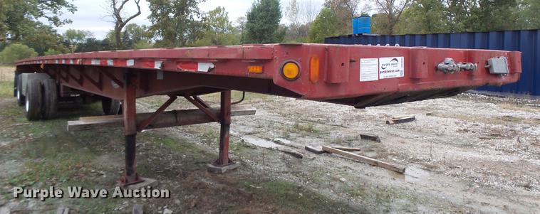 image for item DB9999 1997 Fontaine flatbed trailer