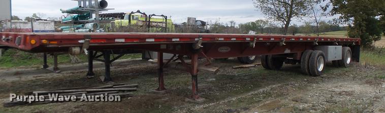 image for item DB9999 1997 Fontaine flatbed trailer