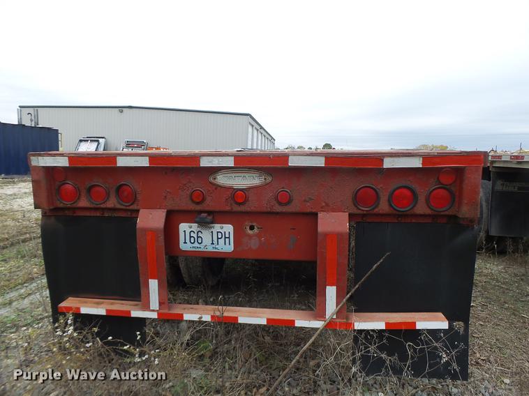 image for item DB9999 1997 Fontaine flatbed trailer
