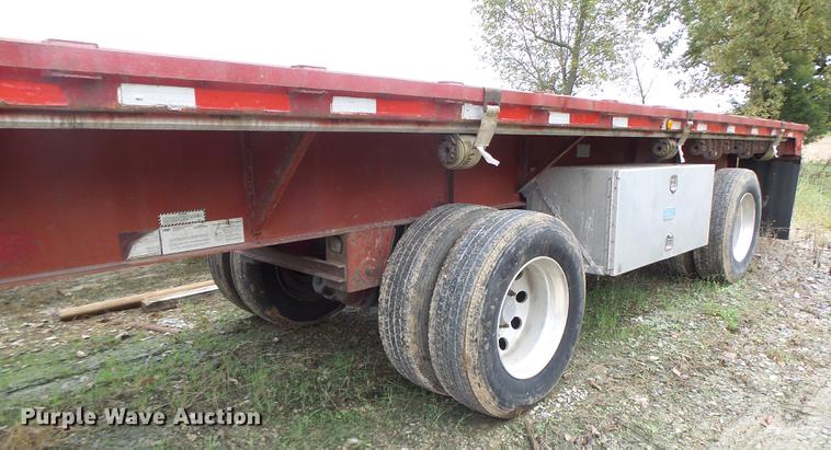 image for item DB9999 1997 Fontaine flatbed trailer