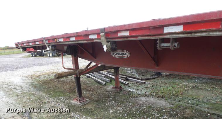 image for item DB9999 1997 Fontaine flatbed trailer