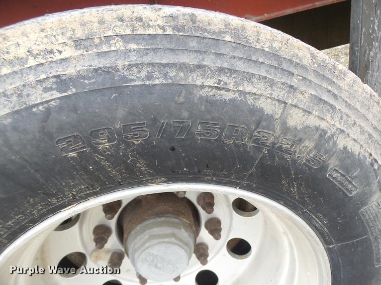 image for item DB9999 1997 Fontaine flatbed trailer