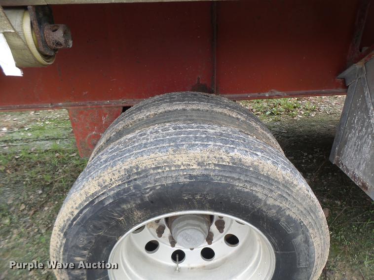 image for item DB9999 1997 Fontaine flatbed trailer