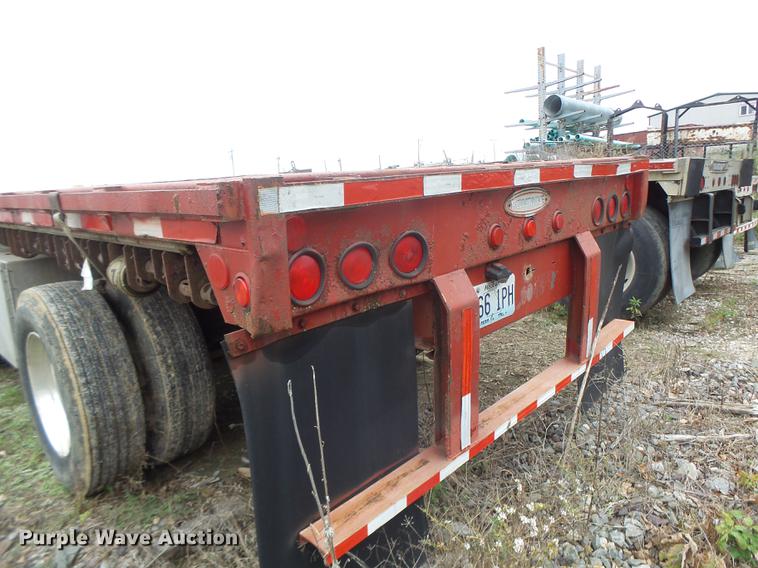image for item DB9999 1997 Fontaine flatbed trailer