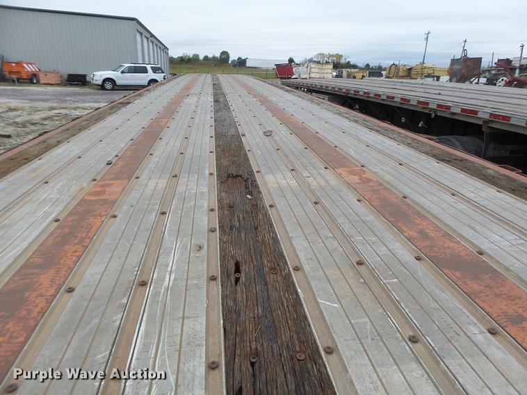image for item DB9999 1997 Fontaine flatbed trailer