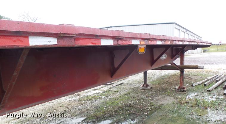 image for item DB9999 1997 Fontaine flatbed trailer