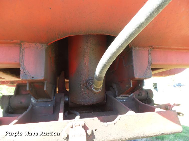 image for item DC3796 1991 Fruehauf DDTS-M2-24 end dump trailer