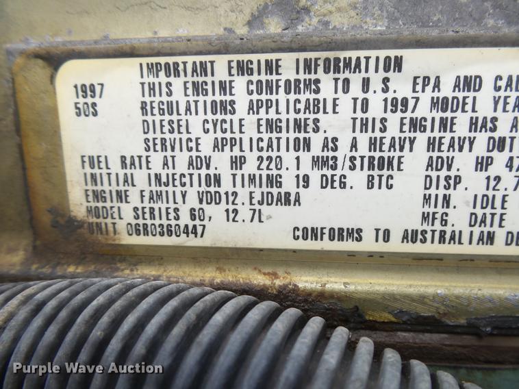 image for item DC3800 1998 Volvo VNL64T semi truck