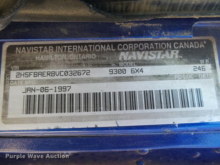 image for item DC3852 1997 International 9300 semi truck