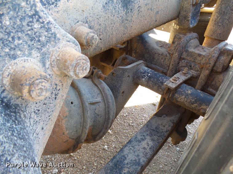 image for item DC6409 1996 Freightliner FLD120 semi truck