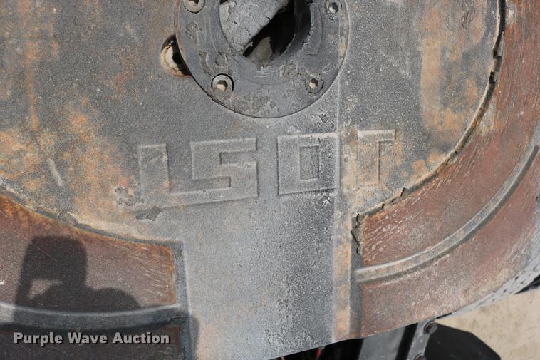 image for item DD0046 2000 Sterling AT9522 semi truck