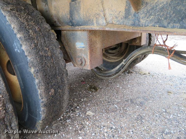 image for item DI9896 1987 Transcraft TL90K-45 flatbed trailer