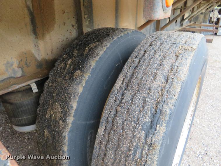 image for item DI9896 1987 Transcraft TL90K-45 flatbed trailer